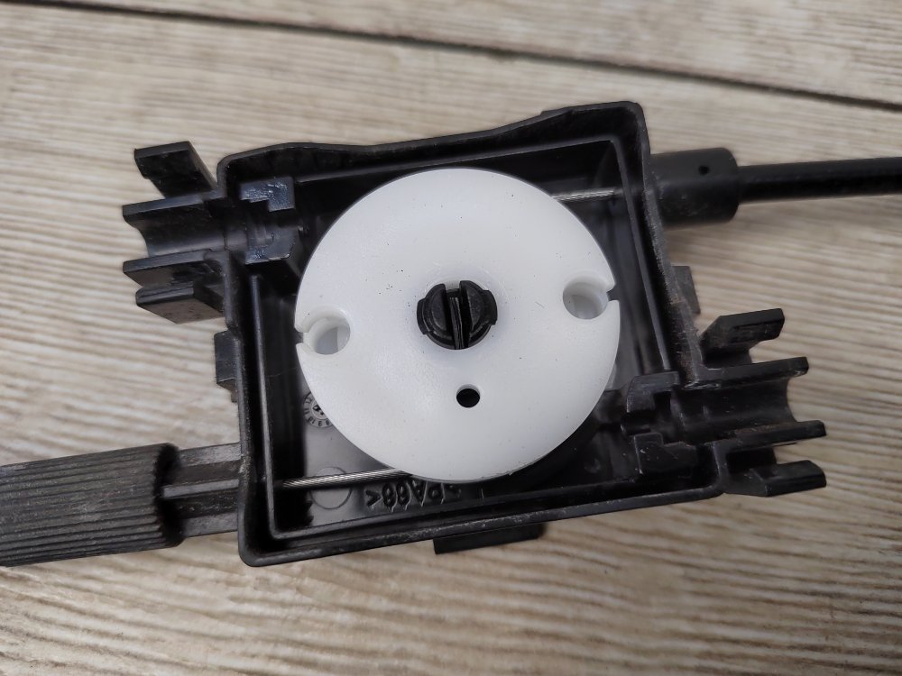 Трос замка капота, 1500 рублей, Москва