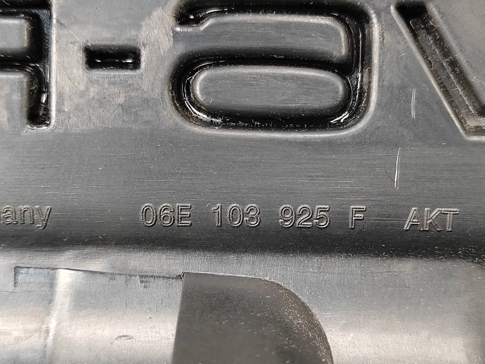 Накладка двигателя, 500 рублей, Москва