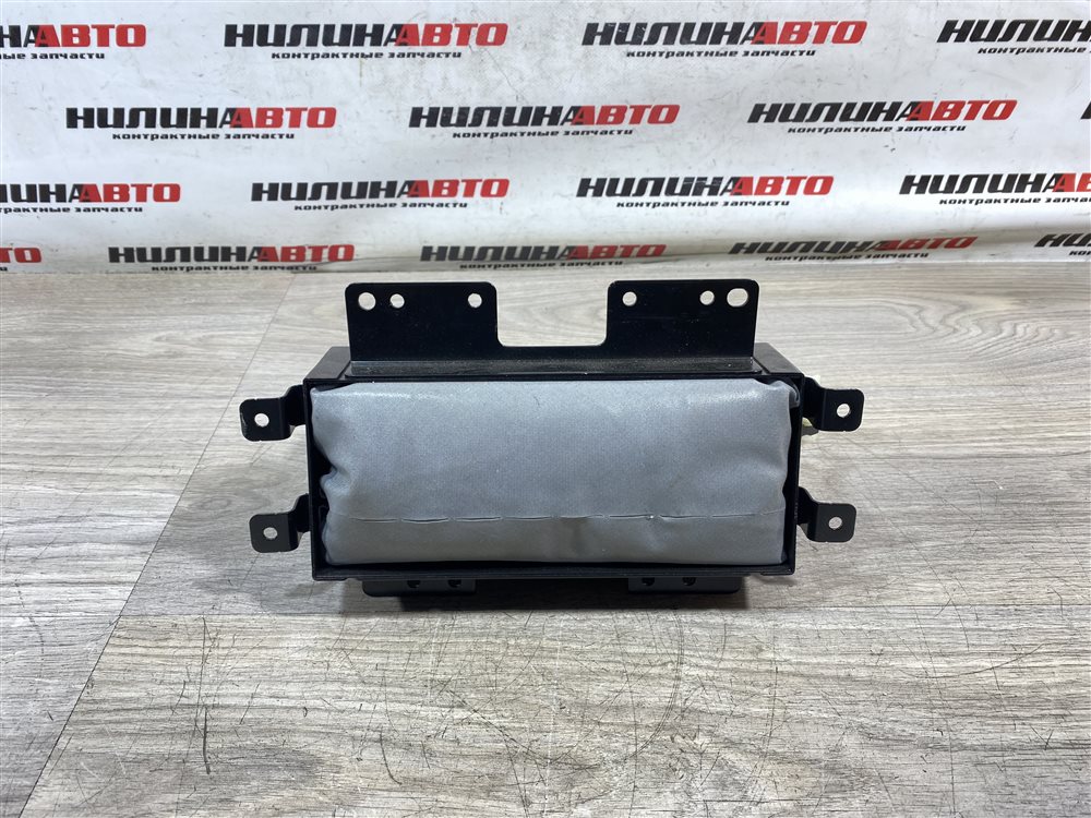 Подушка безопасности в торпедо, 2000 рублей, Севастополь