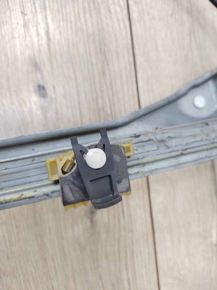 Стеклоподъемник, 1900 рублей, Москва