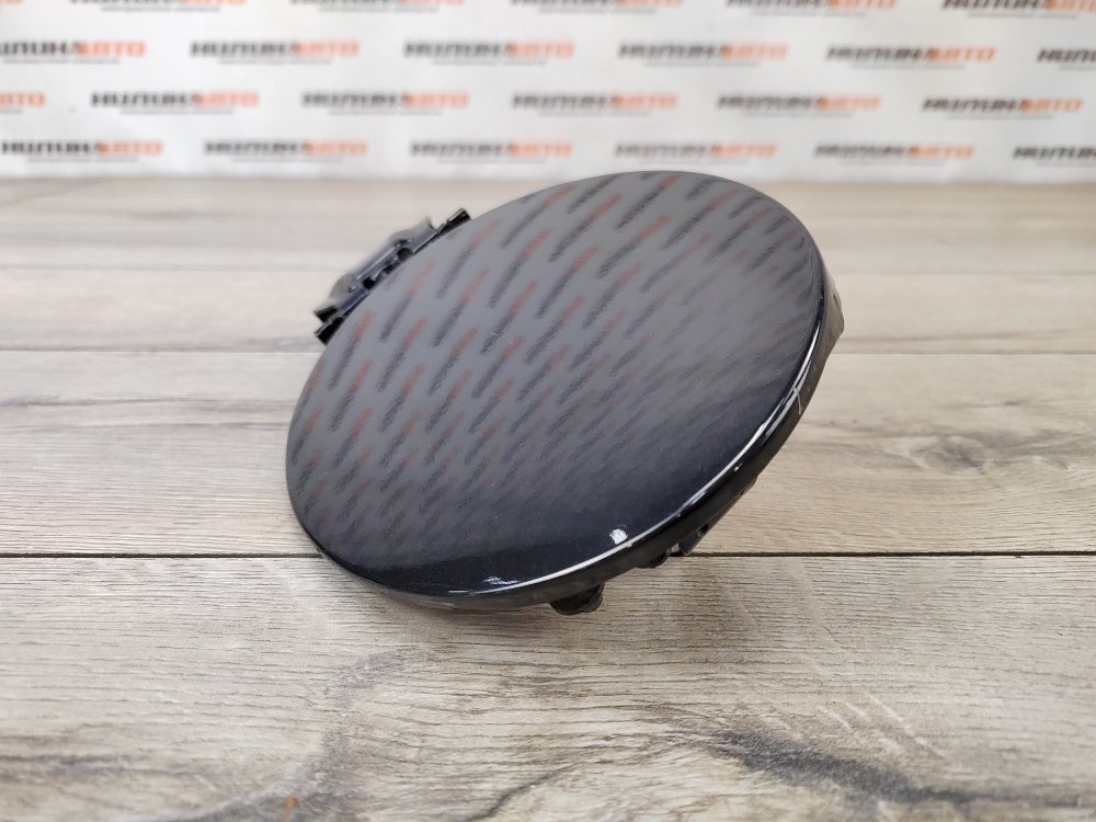 Лючок топливного бака, 500 рублей, Москва