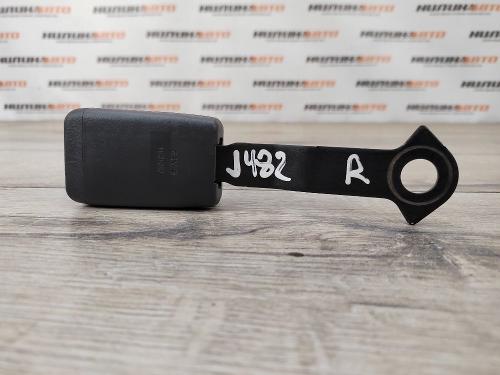 Замок ремня безопасности, 500 рублей, Москва