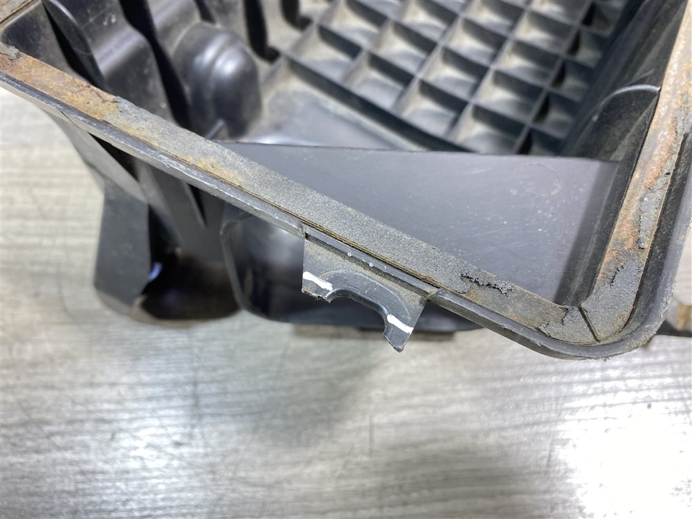 Корпус воздушного фильтра, 1000 рублей, Севастополь