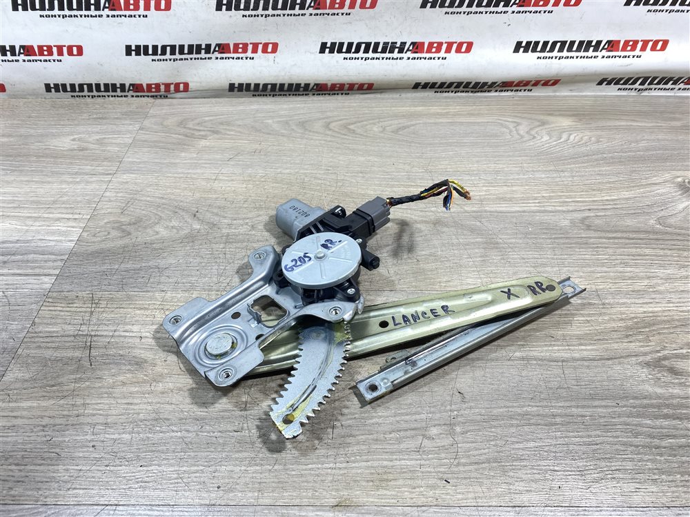 Стеклоподъемник, 1000 рублей, Севастополь