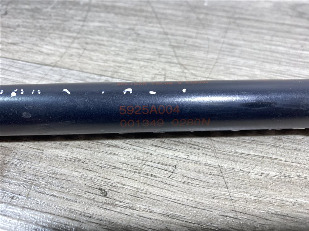 Амортизатор крышки багажника, 500 рублей, Севастополь