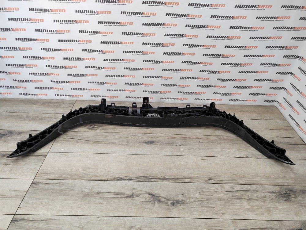 Панель передняя, 1000 рублей, Москва