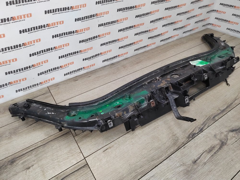 Панель передняя, 1000 рублей, Москва