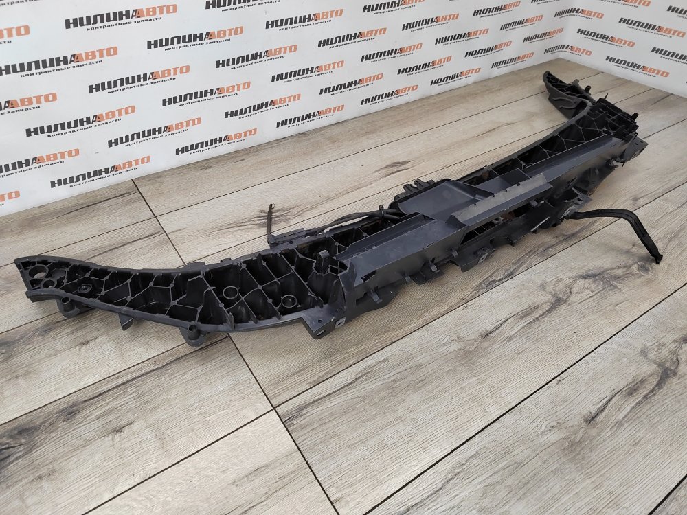 Панель передняя, 1000 рублей, Москва