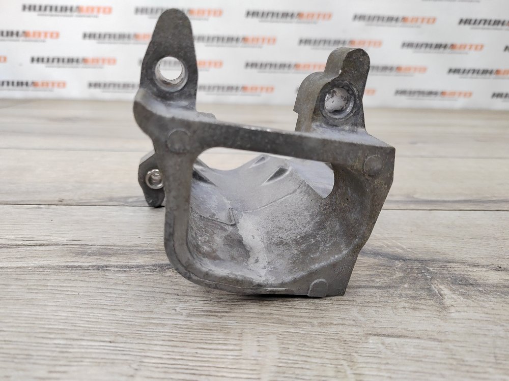 Кронштейн ТНВД, 500 рублей, Москва