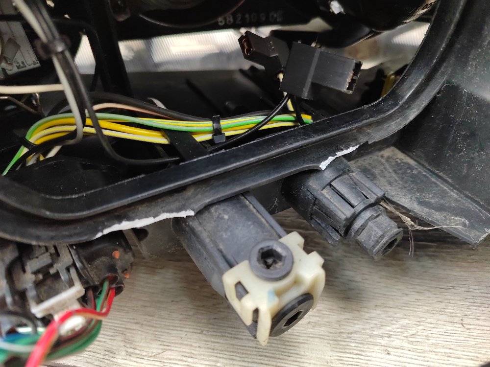 Фара ксенон XENON, 8000 рублей, Москва