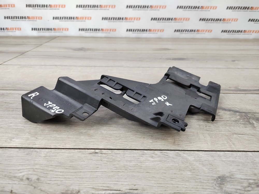 Кронштейн фары, 2000 рублей, Москва