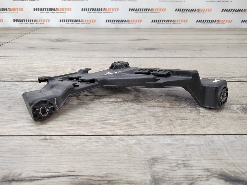 Кронштейн фары, 2000 рублей, Москва