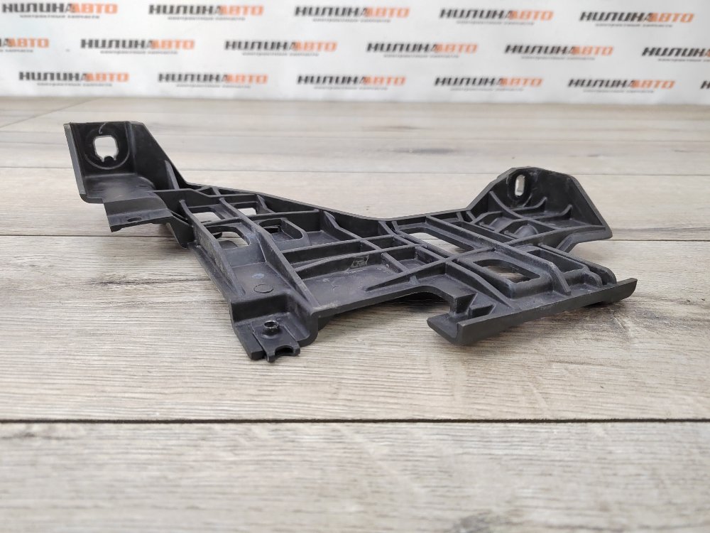 Кронштейн фары, 2000 рублей, Москва