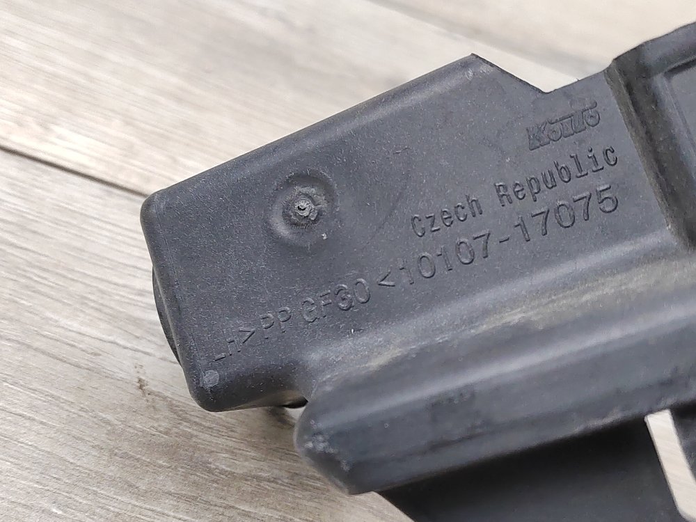 Кронштейн фары, 2000 рублей, Москва