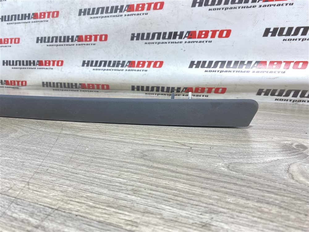 Накладка крышки багажника, 2000 рублей, Севастополь