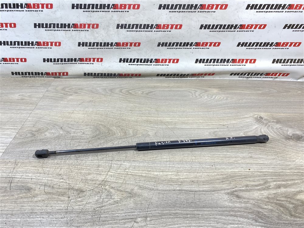 Амортизатор крышки багажника, 500 рублей, Севастополь