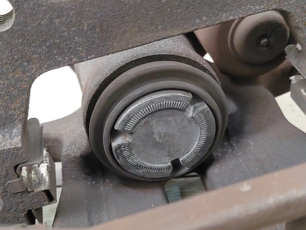 Суппорт тормозной, 8500 рублей, Москва