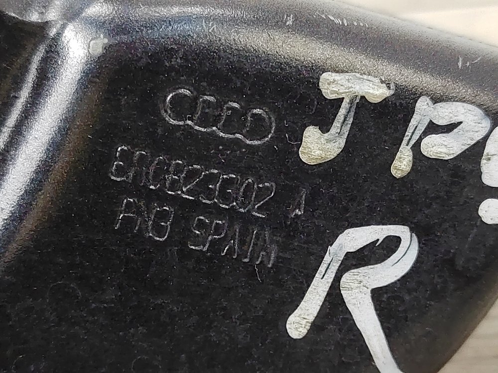 Петля капота, 1200 рублей, Москва