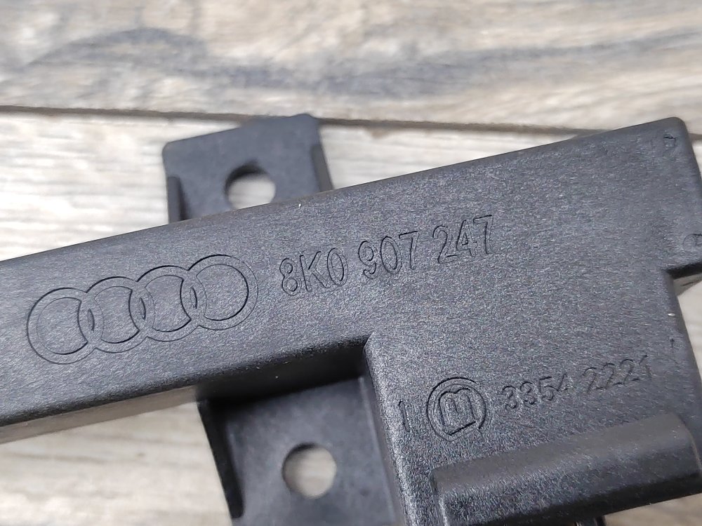 Антенна центрального замка, 300 рублей, Москва