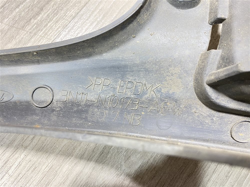 Накладка арки крыла молдинг, 1000 рублей, Севастополь