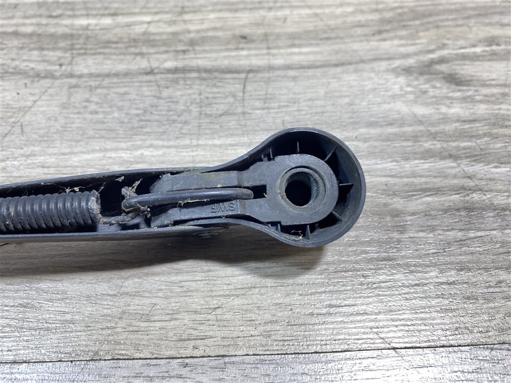 Поводок стеклоочистителя, 500 рублей, Севастополь