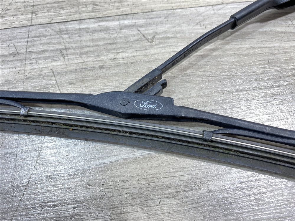 Поводок стеклоочистителя, 500 рублей, Севастополь