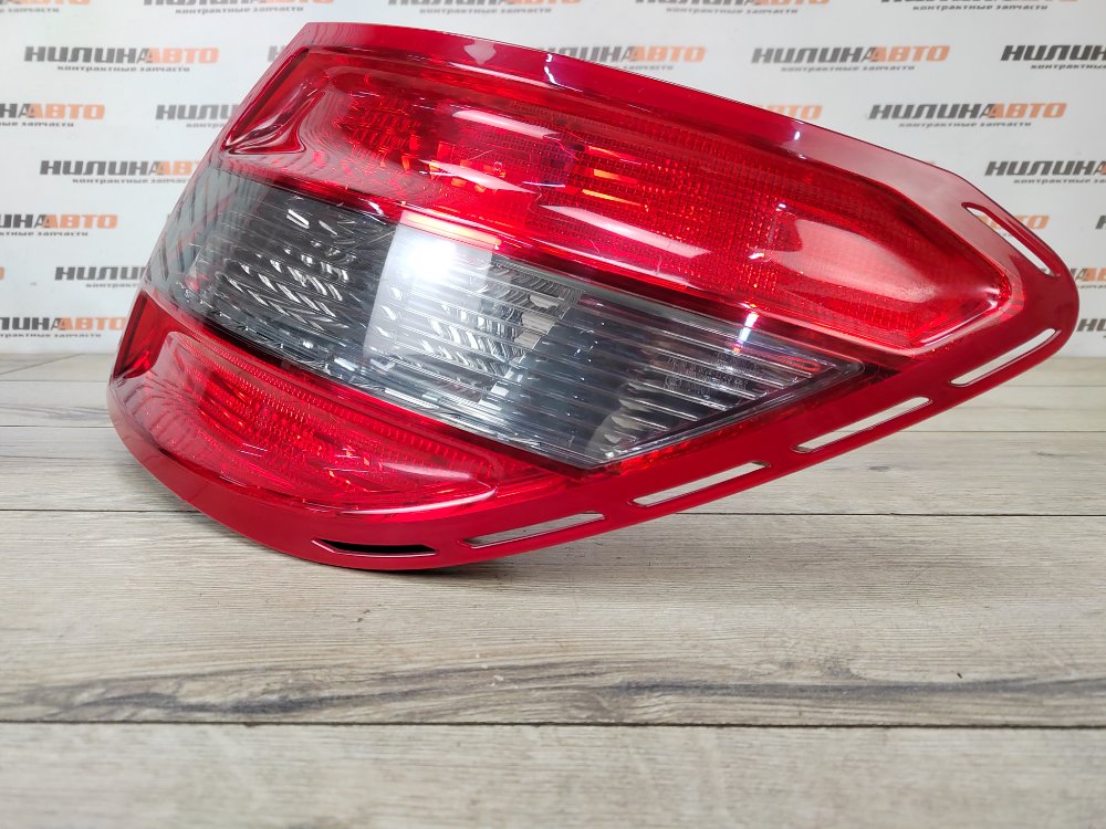 Фонарь в крыло, 3000 рублей, Москва