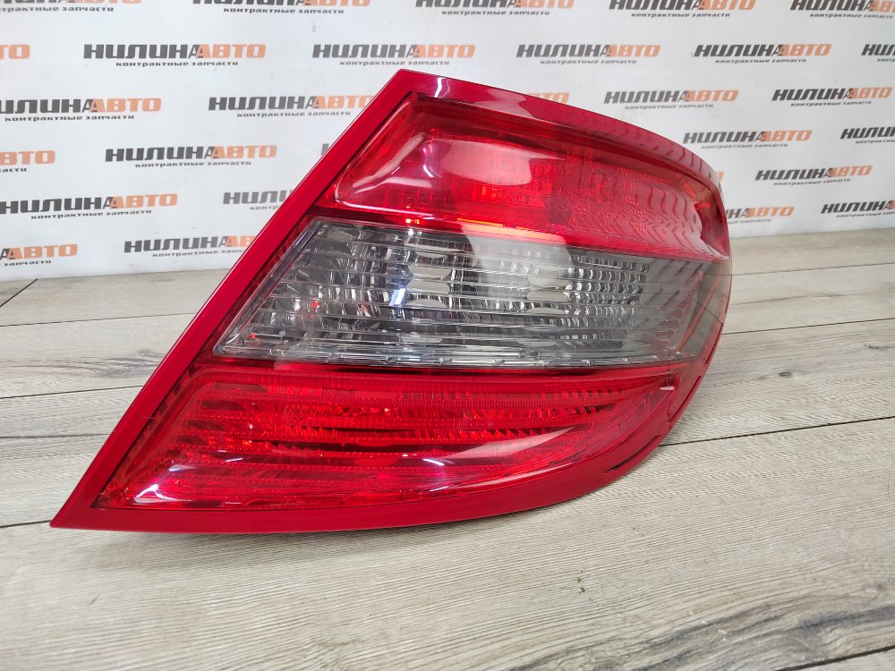 Фонарь в крыло, 3000 рублей, Москва