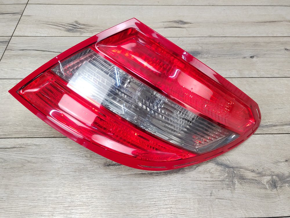 Фонарь в крыло, 3000 рублей, Москва