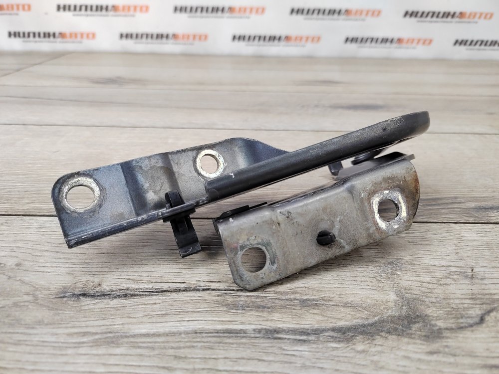 Петля капота, 700 рублей, Москва