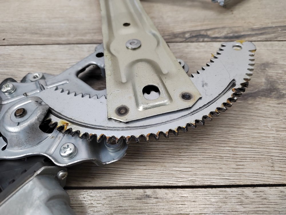 Стеклоподъемник, 950 рублей, Москва