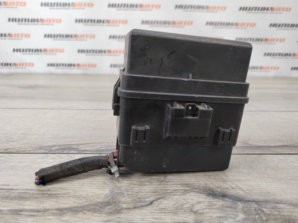 Блок предохранителей под капот, 950 рублей, Москва