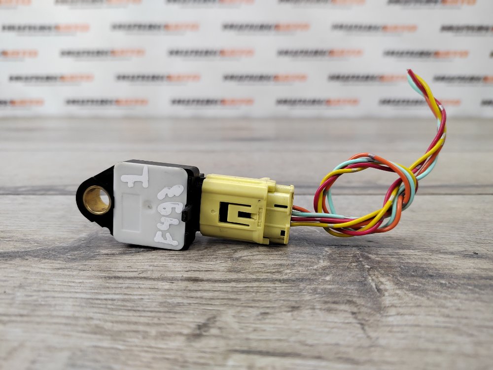 Датчик удара боковой, 500 рублей, Москва