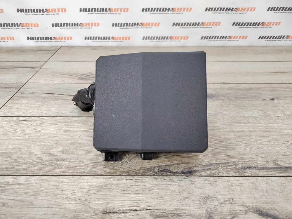 Блок предохранителей под капот, 1000 рублей, Москва