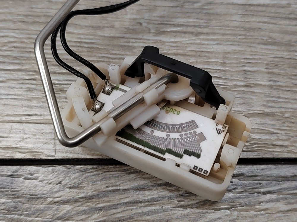 Датчик уровня топлива, 1000 рублей, Москва