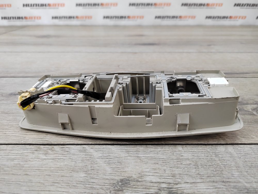 Плафон салона, 1000 рублей, Москва