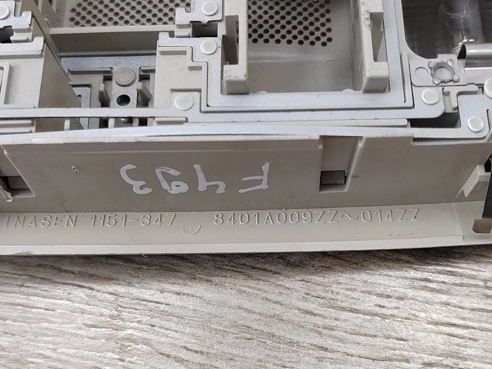 Плафон салона, 1000 рублей, Москва