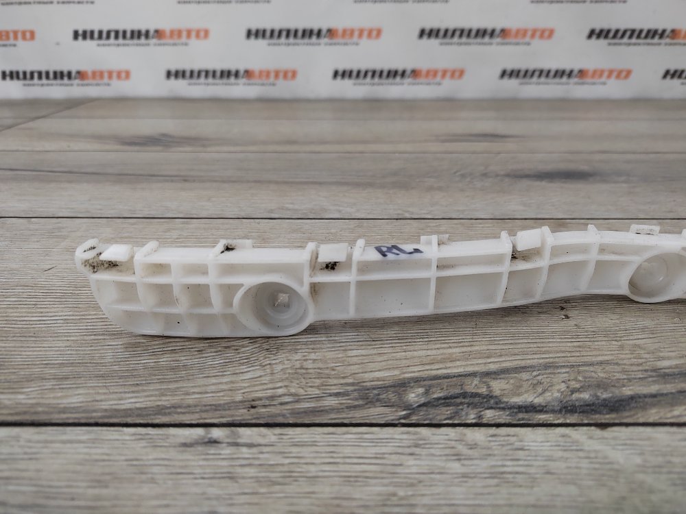 Кронштейн бампера, 750 рублей, Москва