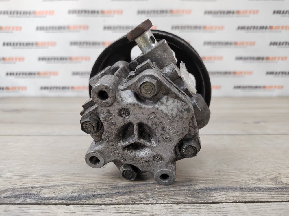 Насос ГУР, 2700 рублей, Москва