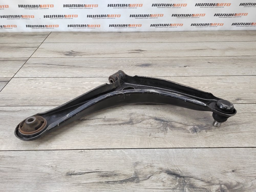 Рычаг передний нижний, 2000 рублей, Москва