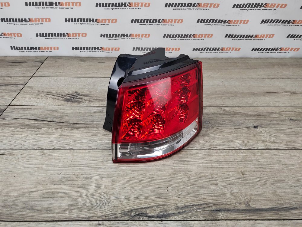 Фонарь в крыло, 11000 рублей, Москва