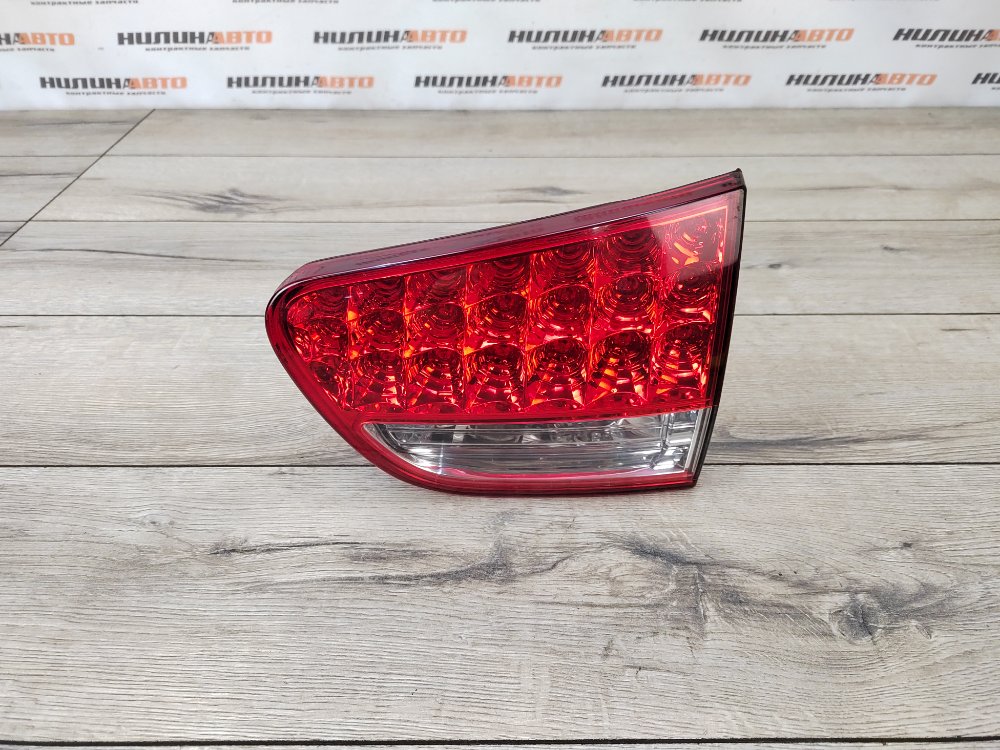 Фонарь в крышку багажника, 3000 рублей, Москва