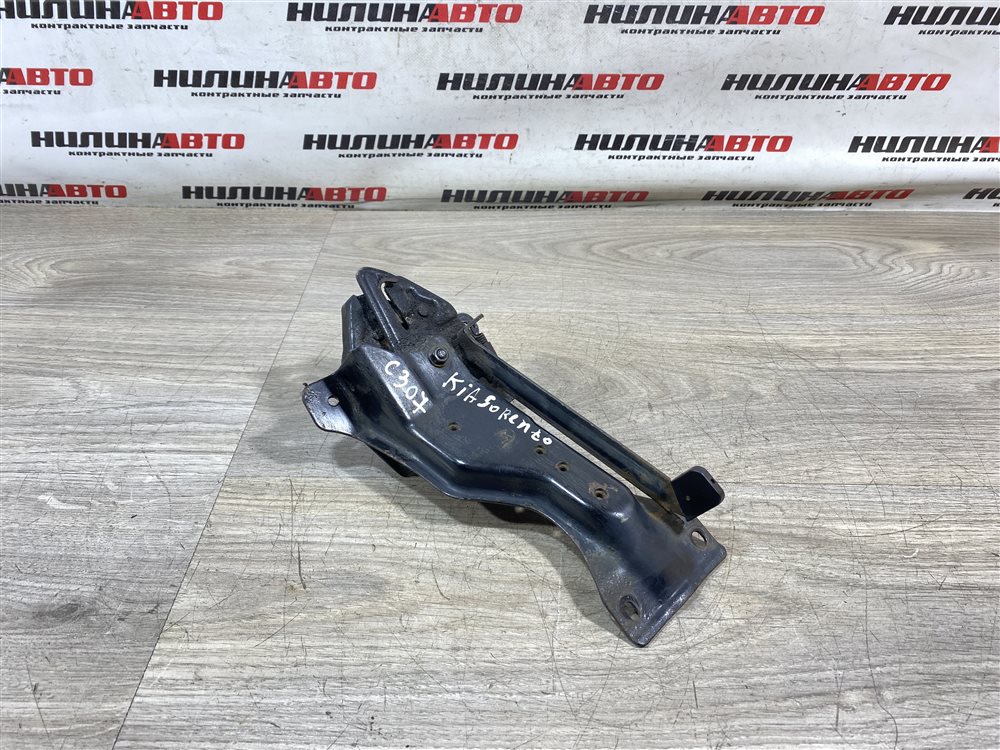 Замок капота, 1000 рублей, Севастополь