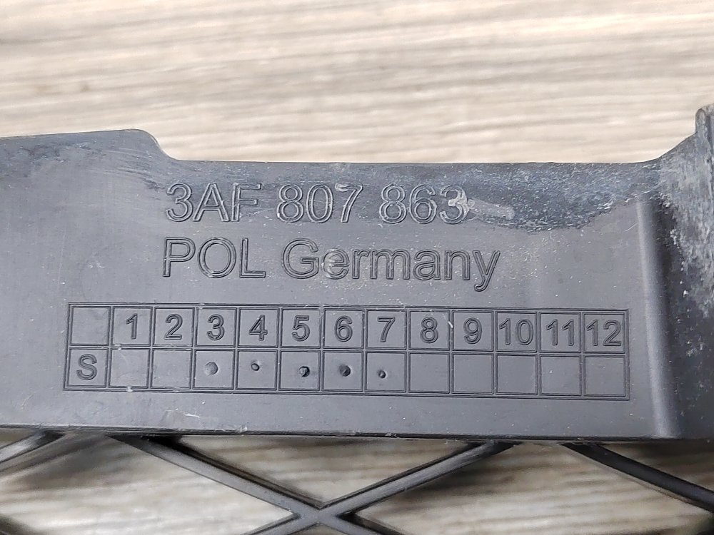 Кронштейн бампера центральный, 800 рублей, Москва