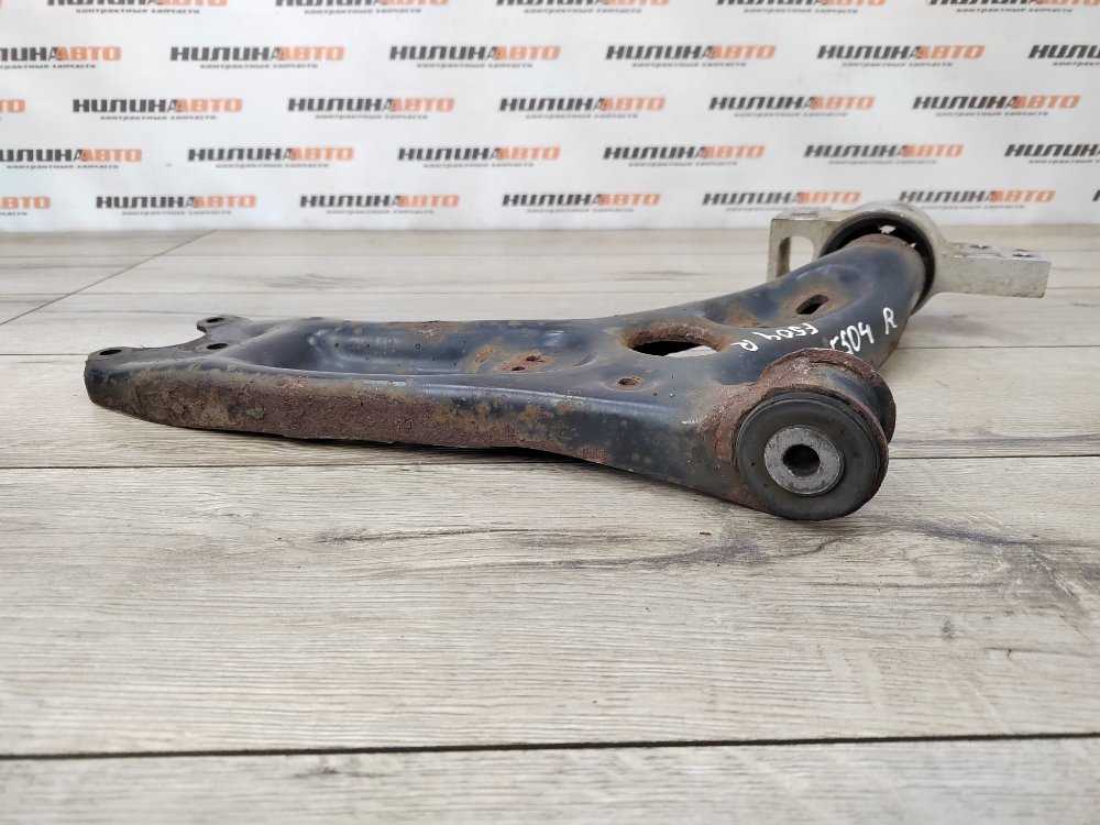 Рычаг передний нижний, 1800 рублей, Москва