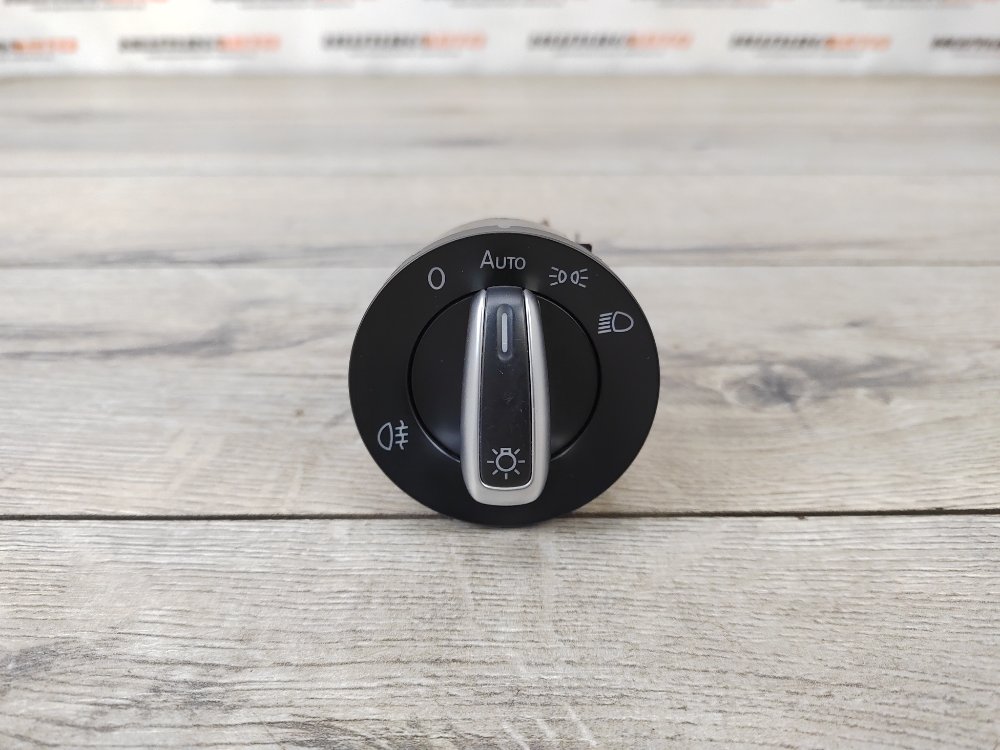 Блок управления светом, 1000 рублей, Москва