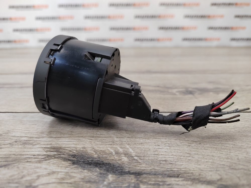 Блок управления светом, 1000 рублей, Москва