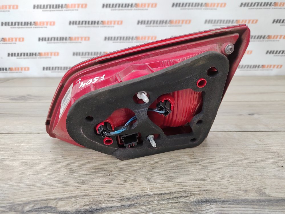 Фонарь в крышку багажника, 1700 рублей, Москва