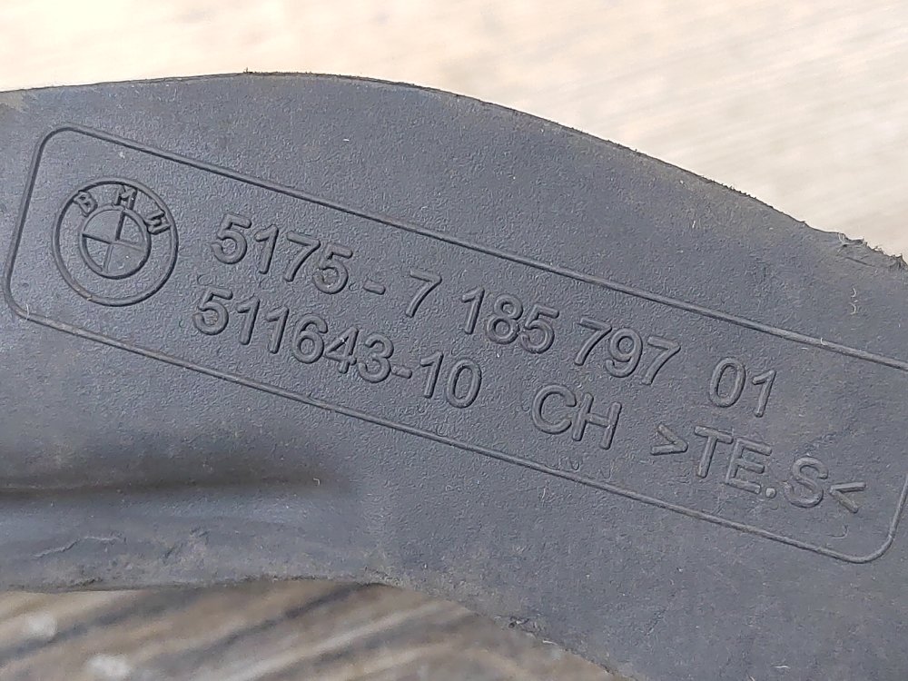 Жабо, 5000 рублей, Москва