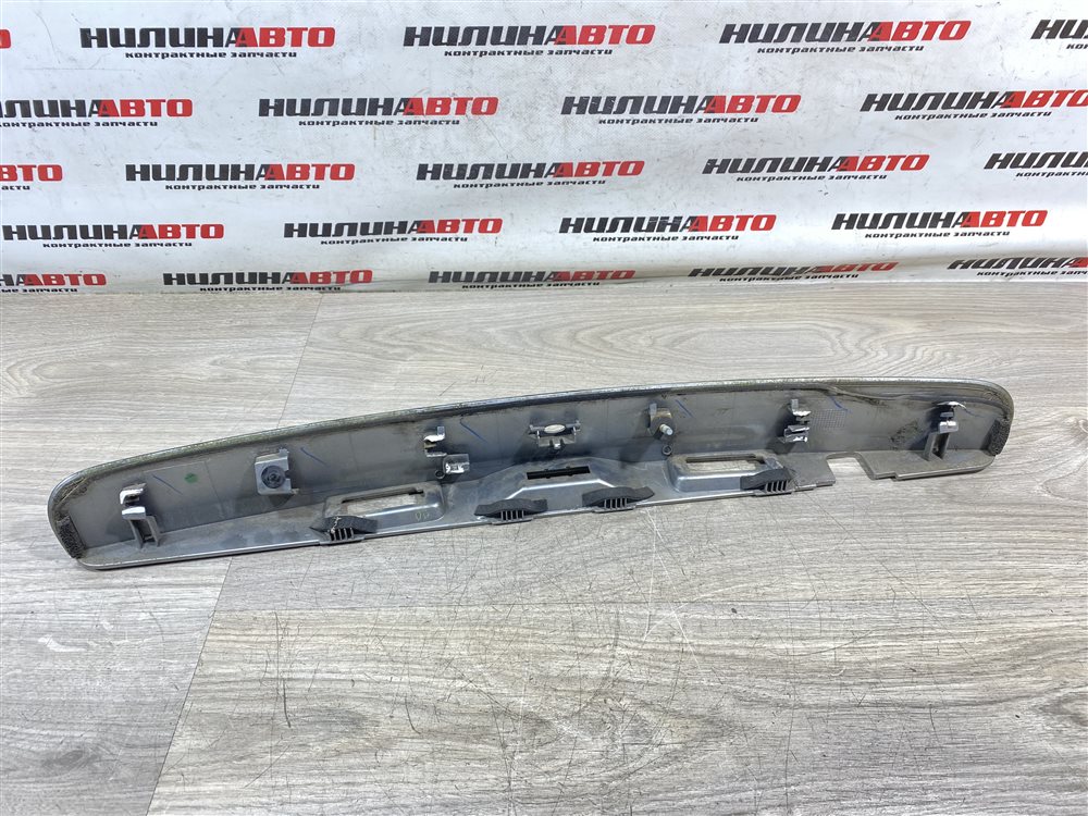 Накладка крышки багажника, 2000 рублей, Севастополь